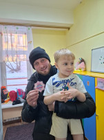 С папой я своим дружу С папой я своим дружу.